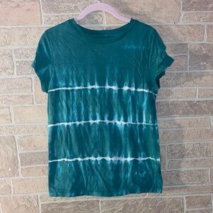 Universal Thread Teal and White Tie-Dye Short Sleeve Top